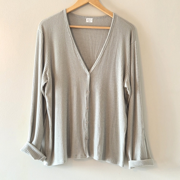 Aritzia Wilfred Button Down Lightweight Casual Cardigan Light Green Size 1X - Picture 7 of 10